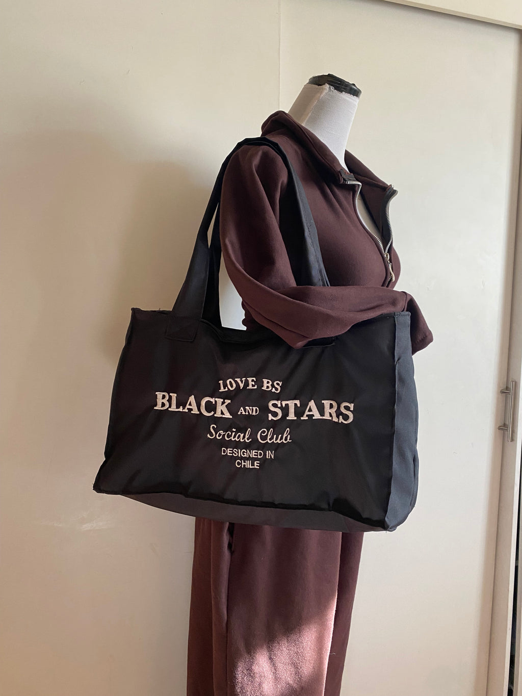 Set brown