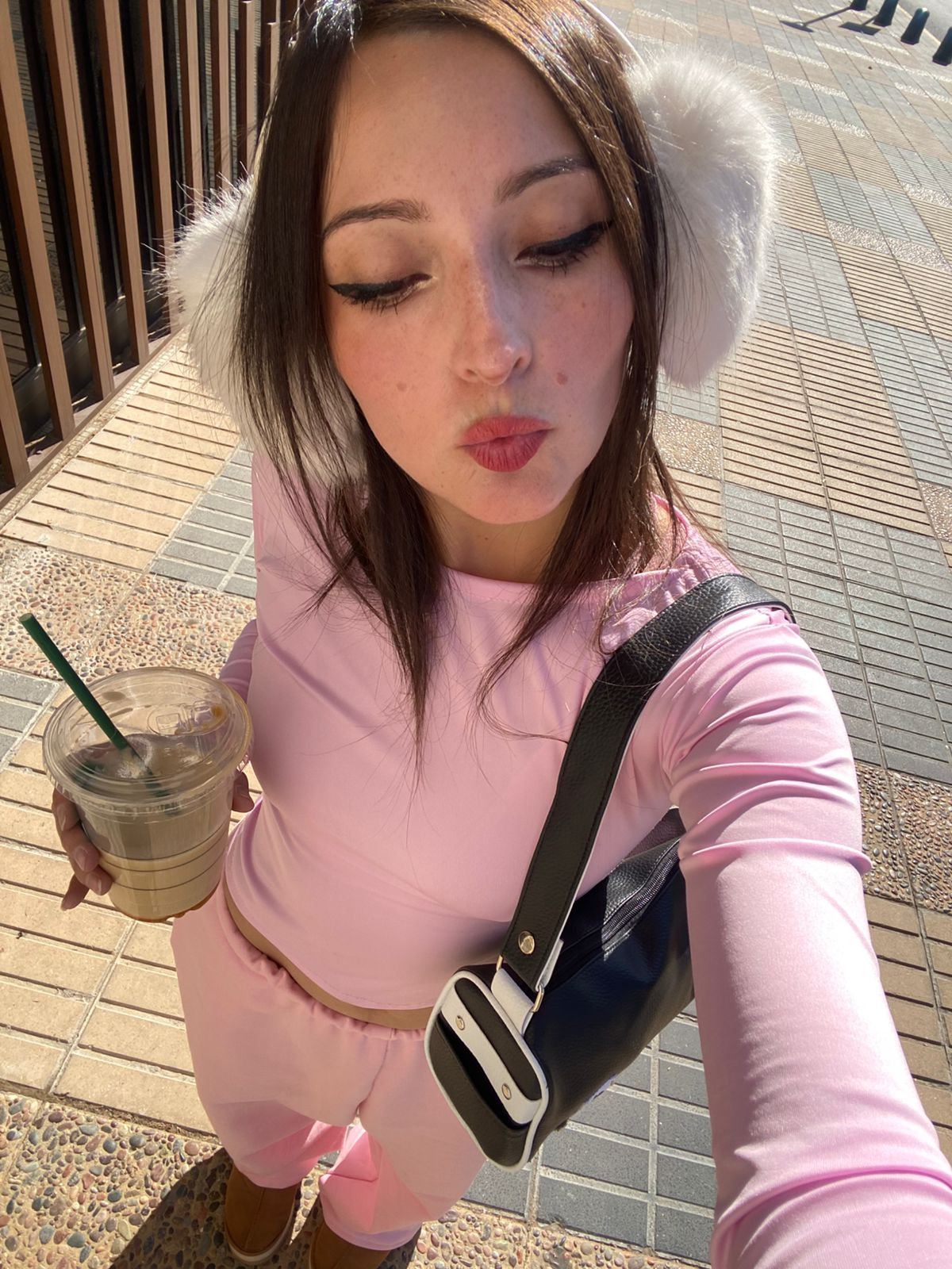 Top baby pink